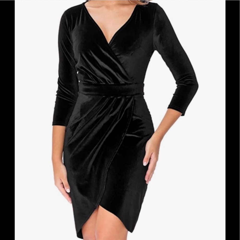 InsNova Velvet Black Dress